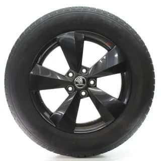 Skoda Kodiaq NS6 Winterräder 5-Arm-Rotor Schwarz 215/65R17 DOT25 565601025AA - Bild 3