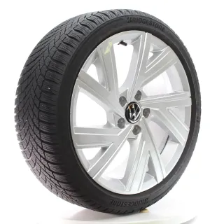 VW Golf 8 VIII GTI R Winterräder Bergamo Bridgestone 225/40R18 DOT24 5H0601025AB - Bild 6