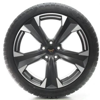 Cupra Ateca KH Winterräder Mattschwarz Pirelli 245/40R19 DOT23 NEU 575601025AS - Bild 2