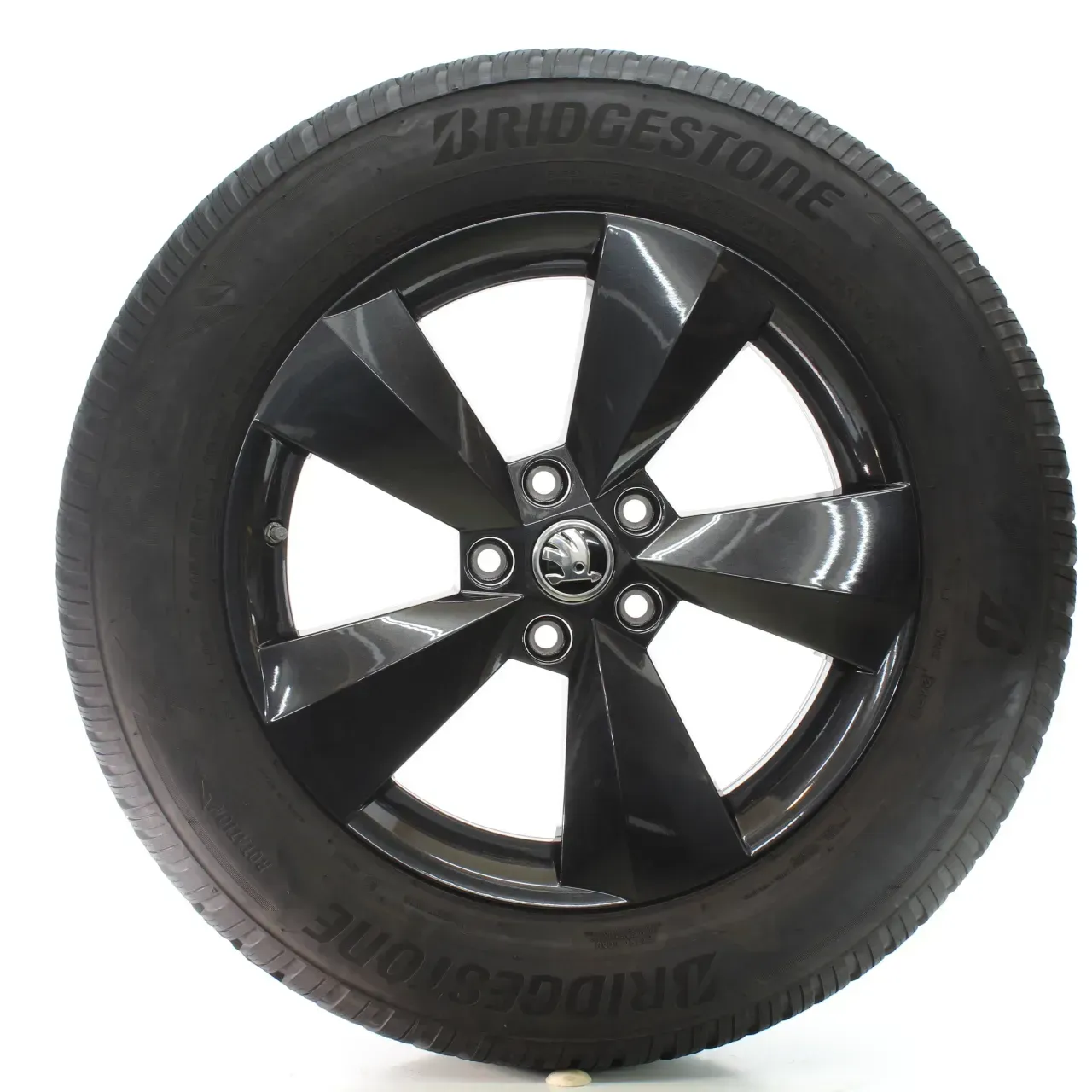 Skoda Kodiaq NS6 Winterräder 5-Arm-Rotor Bridgestone 215/65R17 DOT23 565601025AA - Bild 1