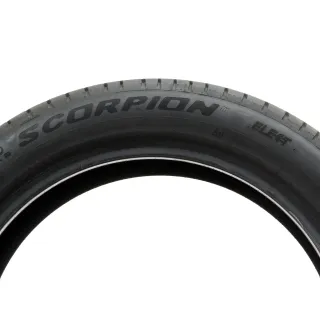 Sommerreifen Pirelli Scorpion s-i elt + AO 235/50 R20 100T DOT23 DEMO 1Stk - Bild 5