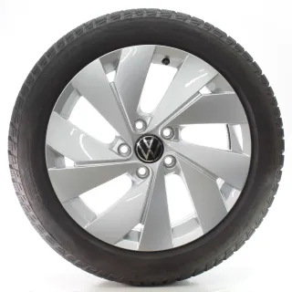 VW Golf 8 VIII GTI Winterräder Belmont Pirelli 205/50R17 93H DOT25 5H0601025B - Bild 2
