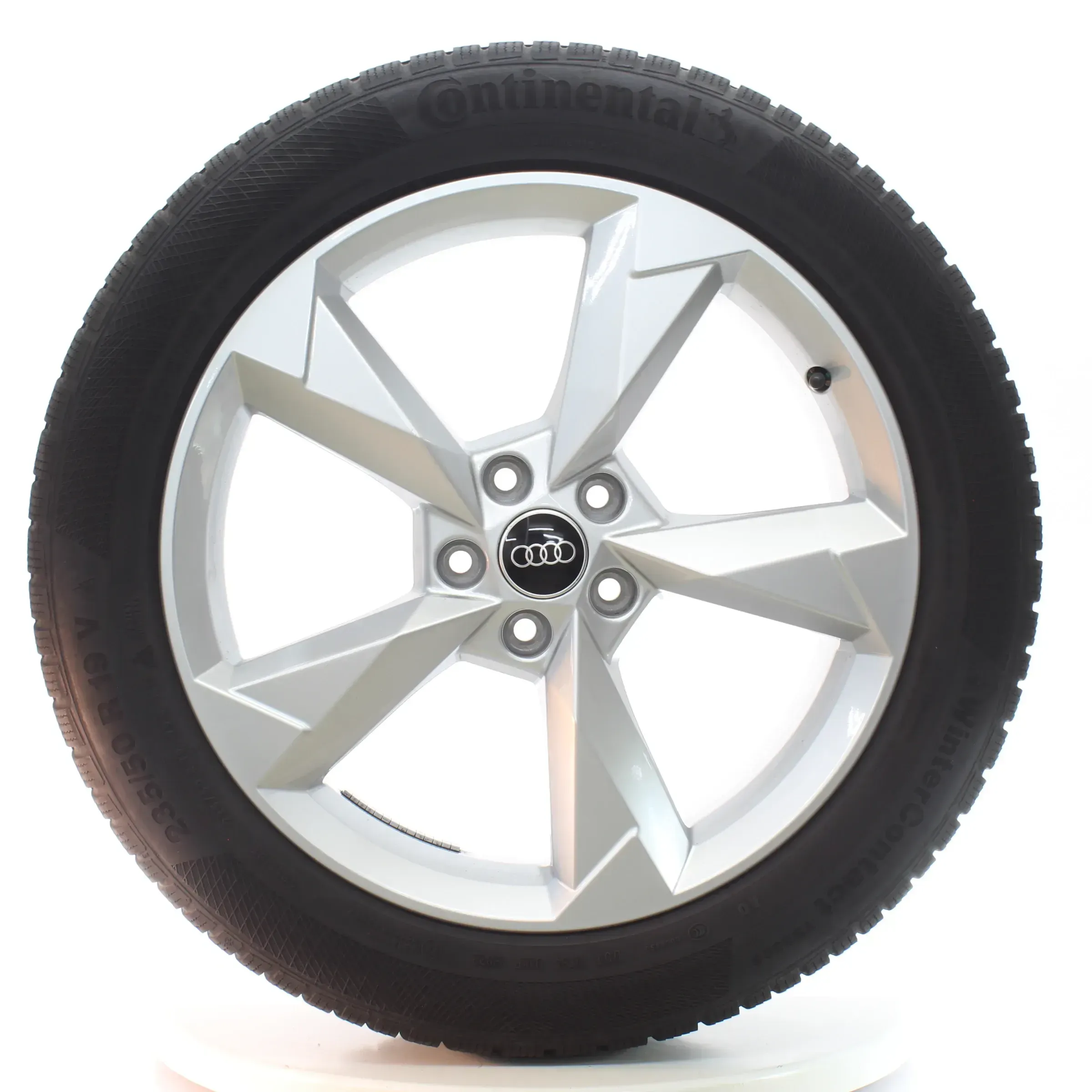 Audi Q3 F3N Winterräder 5-Arm-Dynamic-Design Conti 235/50R19 99V 83A601025N - Bild 1