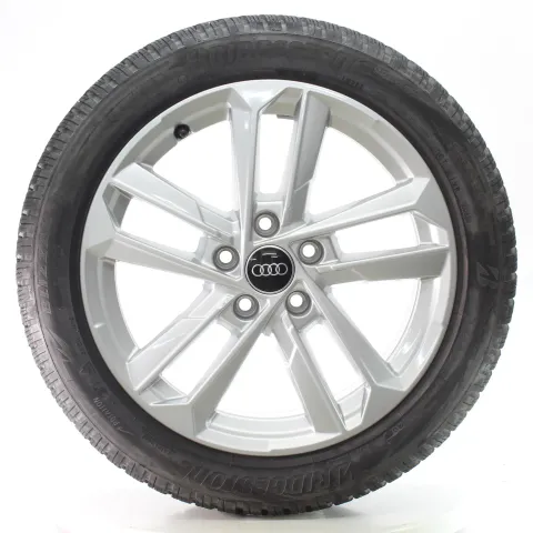 Background image for Audi A3 S3 8Y Winterräder 5-Arm-Doppelspeiche 205/50R17 93H DOT24 8Y0601025L