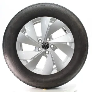 VW Tayron R4 Tiguan CT1 Winterräder Belmont Vredestein 215/65R17 DOT25 571601025 - Bild 2