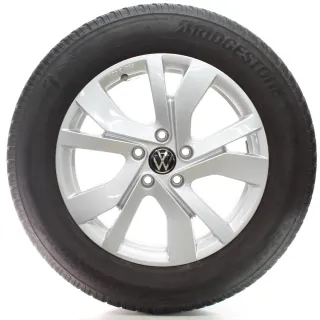 VW Tiguan CT1 Winterräder Rockingham Bridgestone 215/65R17 103H 571071497A - Bild 4