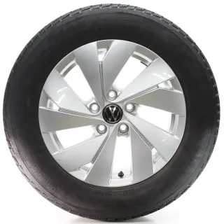 VW Passat B9 Variant CJ5 Winterräder Belmont Goodyear 215/60R16 DOT24 3J0601025 - Bild 2
