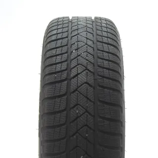 Audi A3 S3 8Y Winterräder 5-Arm-Doppelspeiche Pirelli 205/50R17 DOT25 8Y0601025L - Bild 7
