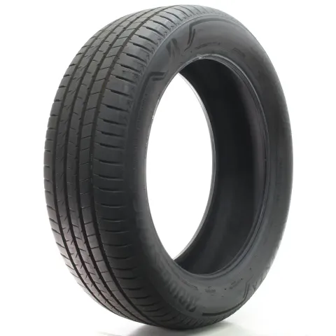Background image for Sommerreifen Bridgestone Alenza 001 225/55 R19 99V DOT25 DEMO 1Stk