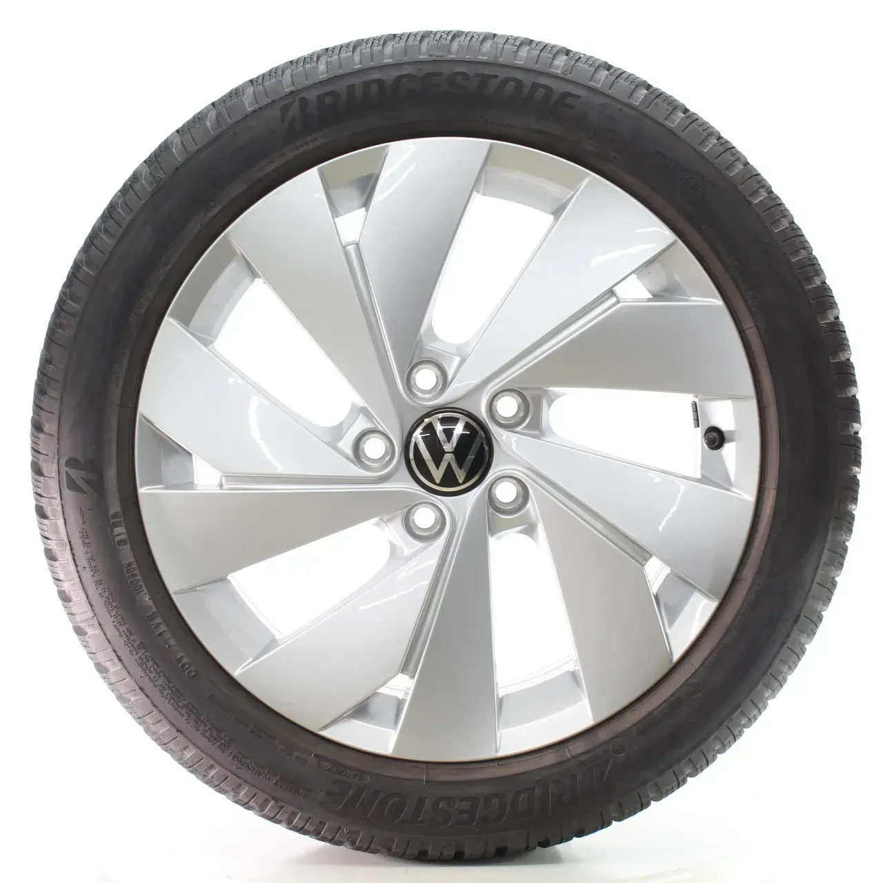 VW Golf 8 VIII CD Winterräder Belmont Bridgestone 205/50R17 93H DOT25 5H0601025B - Bild 1