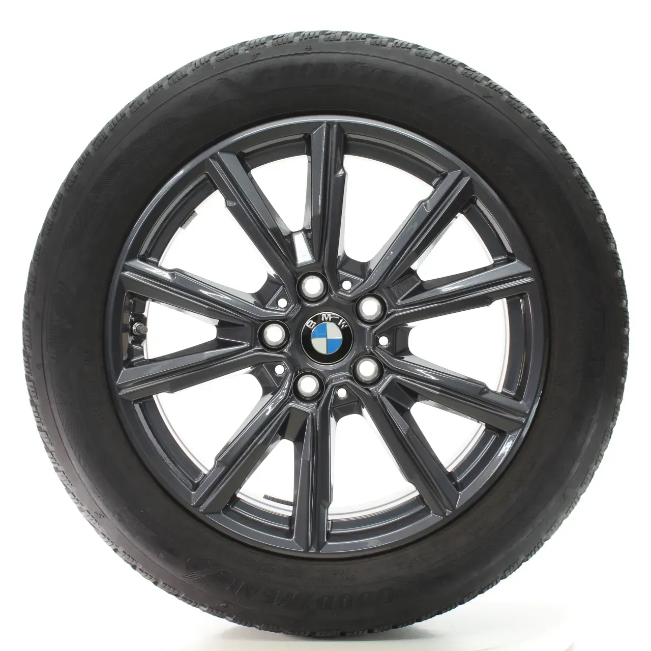 BMW 1er F70 2er F74 Winterräder V-Speiche 967 Goodyear 205/55R17 DOT24 5A45270 - Bild 1