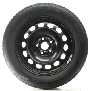 Audi Q2 GAB VW T-ROC A11 Winterräder Stahl Michelin 205/60R16 DOT25 5Q0601027CJ - Bild 4