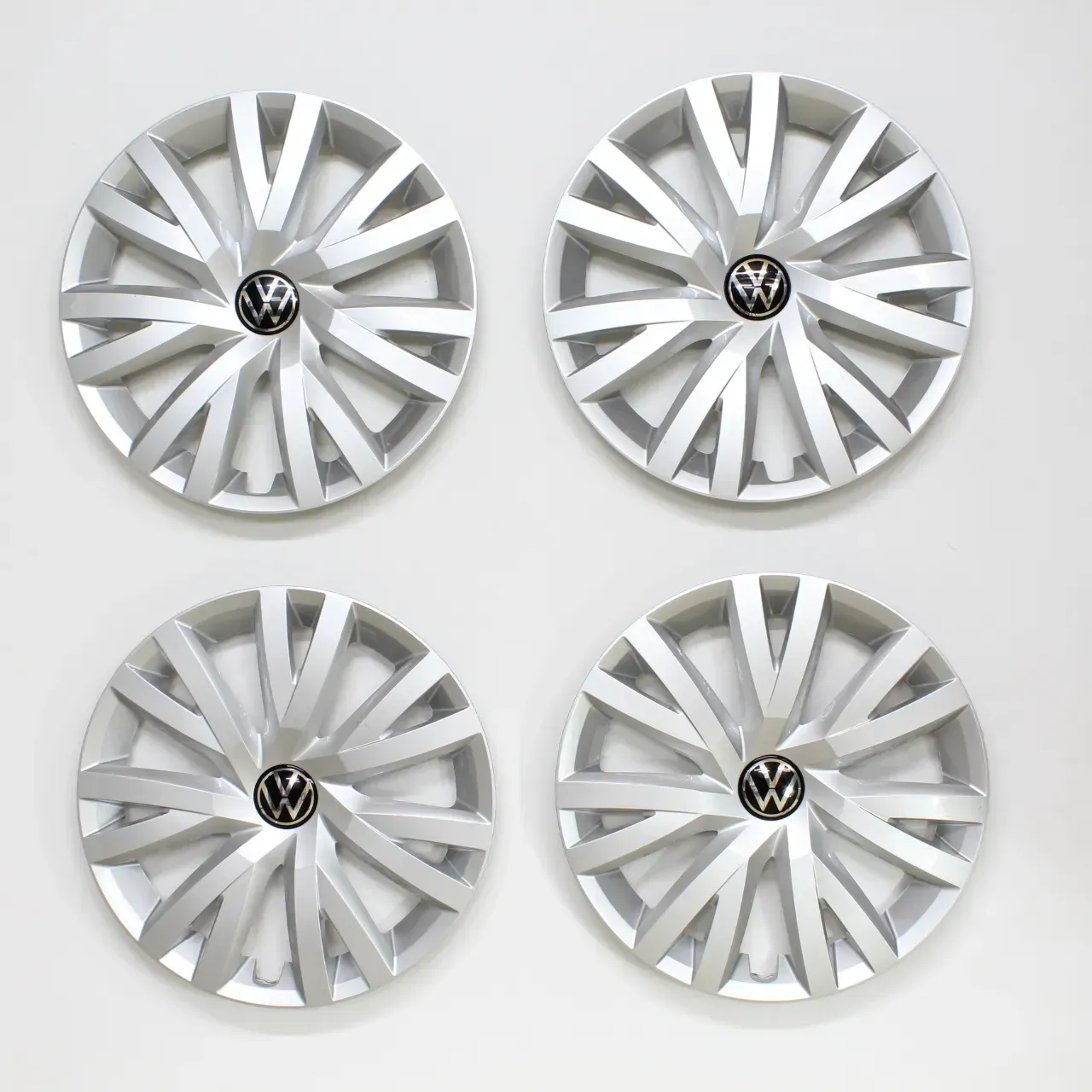 VW Golf 7 8 Radkappen 16 Zoll Radblenden Radzierblenden Original 5H0601147C 4Stk - Bild 1