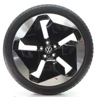 VW ID.3 E11 GTX Winterräder Sanya Bridgestone 215/45R20 95T DOT25 10A601025T - Bild 3