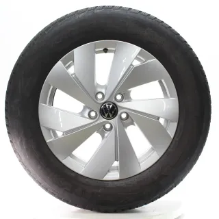 VW Tayron R4 Tiguan CT1 Winterräder Belmont Vredestein 215/65R17 DOT25 571601025 - Bild 4