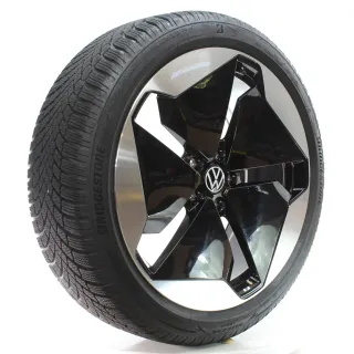 VW ID.3 E11 GTX Winterräder Sanya Schwarz Bridgestone 215/45R20 DOT25 10A601025T - Bild 6