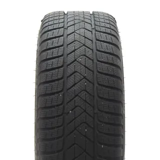 VW Golf 8 VIII GTD GTI R Winterräder Bergamo Pirelli 225/40R18 DOT25 5H0601025AB - Bild 7