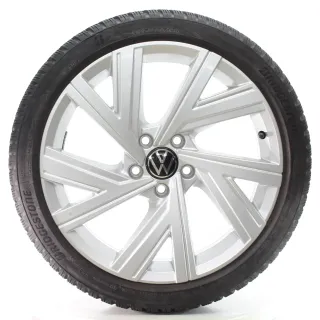 VW Golf 8 VIII GTI R Winterräder Bergamo Bridgestone 225/40R18 DOT23 5H0601025AB - Bild 3