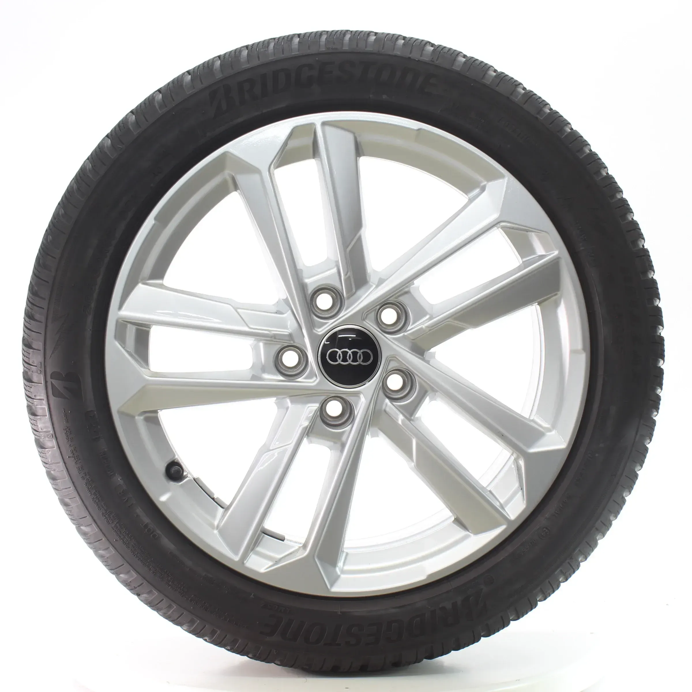 Audi A3 S3 8Y Winterräder 5-Arm-Doppelspeiche 205/50R17 93H DOT24 8Y0601025L - Bild 1