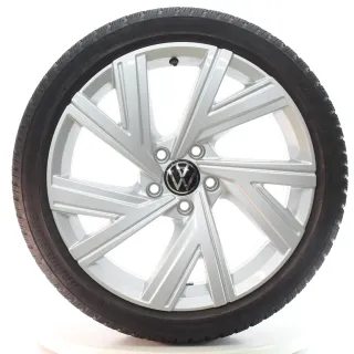 VW Golf 8 VIII GTD GTI R Winterräder Bergamo 225/40R18 92V DOT25 5H060102AB - Bild 3