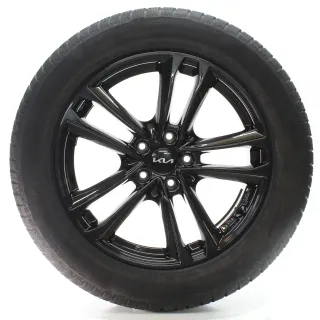 KIA Sorento III UM IV MQ4 Winterräder Continental 235/55R18 104H DOT25 KBA53961 - Bild 1