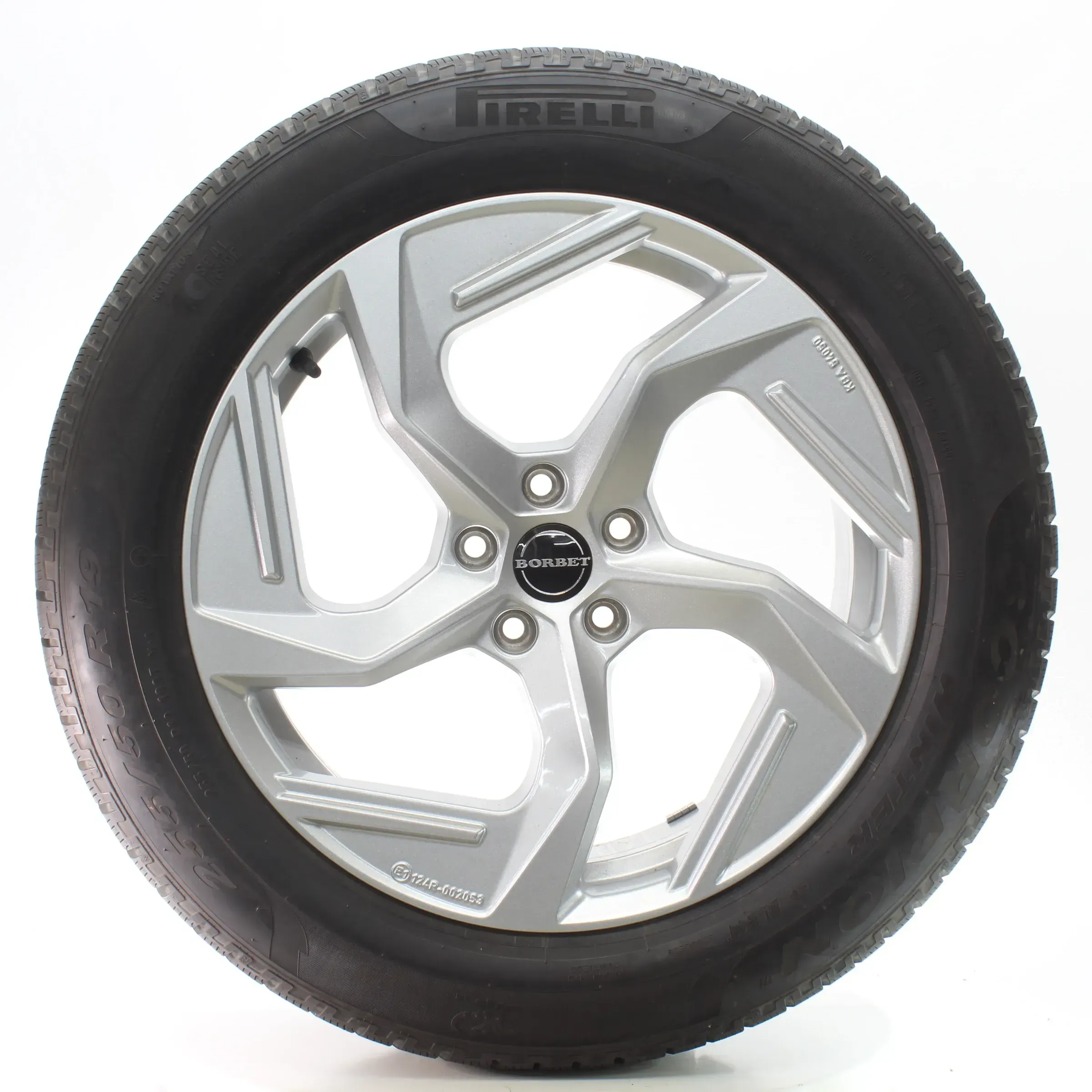 Skoda Elroq Enyaq IV Winterrad Borbet Pirelli 255/50R19 103T DOT23 KBA54050 - Bild 1