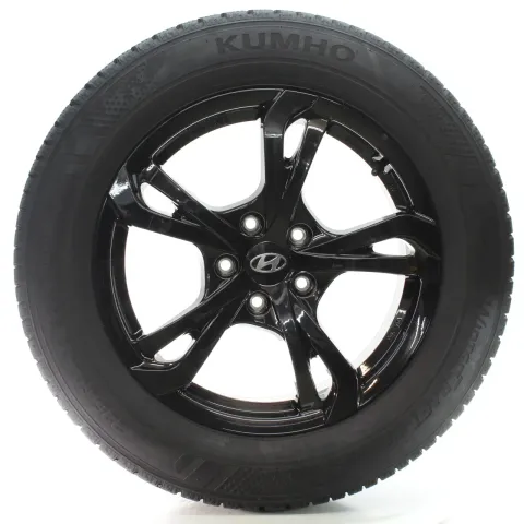 Background image for Hyundai Nexo Fe Winterräder 5-Doppelspeichen Kumho 225/60R17 99H KBA51674