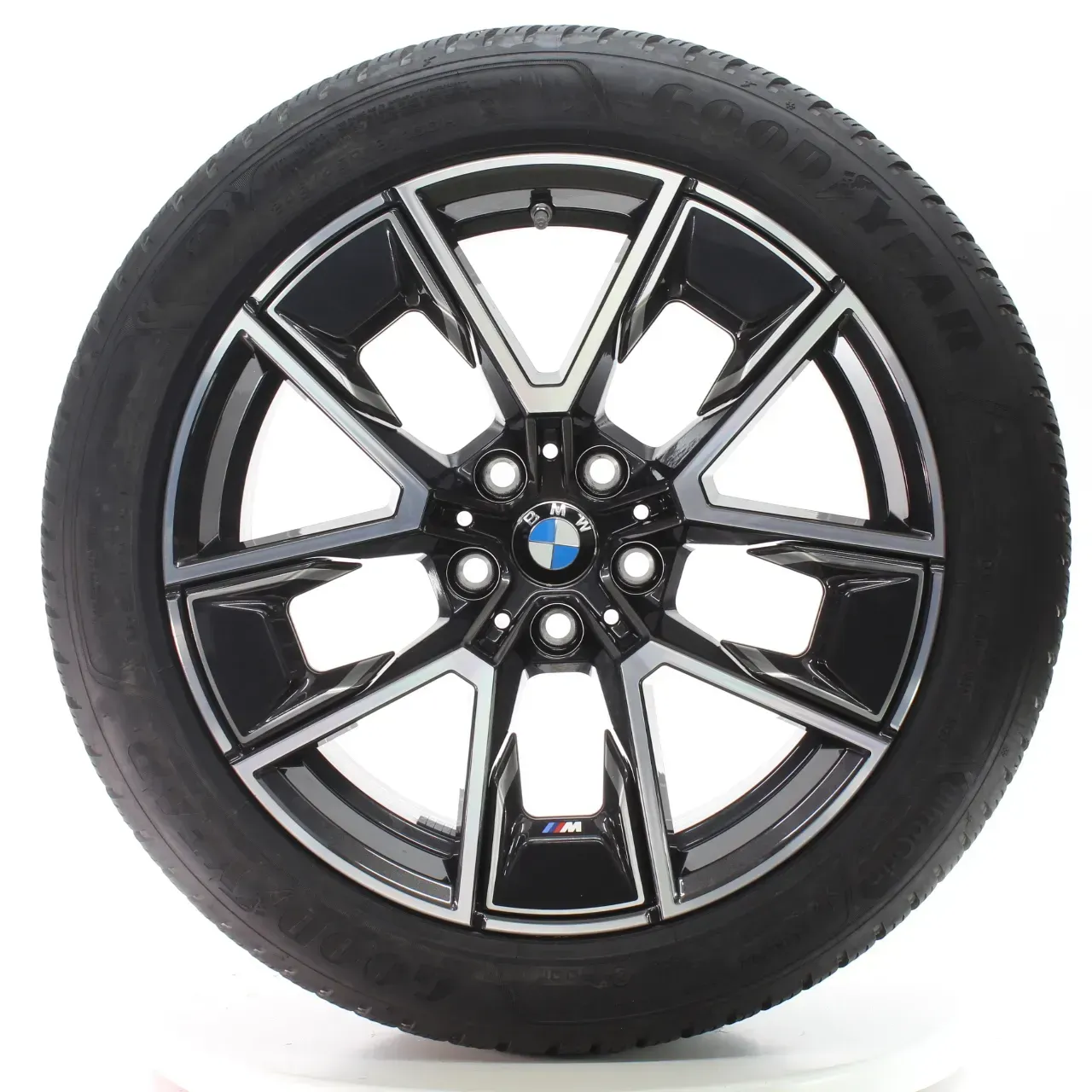 BMW 4er i4 G26 Winterräder M Aerodynamikrad 858 Goodyear 245/45R18 DOT23 8747286 - Bild 1