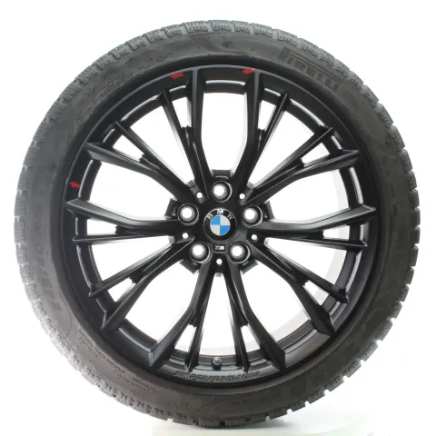 Background image for BMW 5er G30 G31 Winterräder M Doppelspeiche 786 Pirelli 245/40R19 98H 6885455