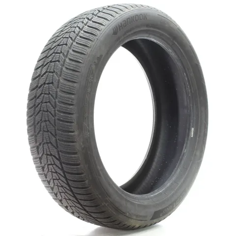 Background image for Winterreifen Hankook Winter i*cept evo3 W330 XL 205/55 R19 97H DOT24 1Stk