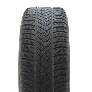 VW Golf 8 VIII GTI R CD1 Winterräder Bergamo Pirelli 225/40R18 DOT25 5H0601025AB - Bild 7