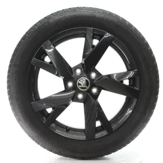 Skoda Octavia IV NX Winterräder Lyra Continental 205/55R17 DOT24 5E3601025AE - Bild 1