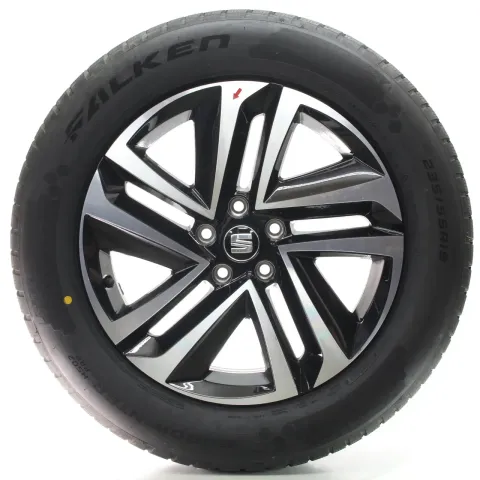Background image for Seat Tarraco KN2 Winterräder Schwarz Glanz Falken 235/55R18 DOT24 5FJ601025C