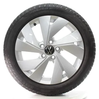 VW Golf 8 VIII CD1 CG5 Winterräder Belmont Pirelli 205/50R17 DOT25 5H0601025B - Bild 3