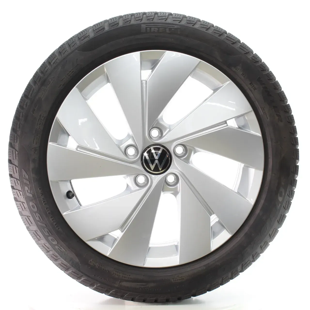 VW Golf 8 VIII CD1 CG5 Winterräder Belmont Pirelli 205/50R17 DOT25 5H0601025B - Bild 1