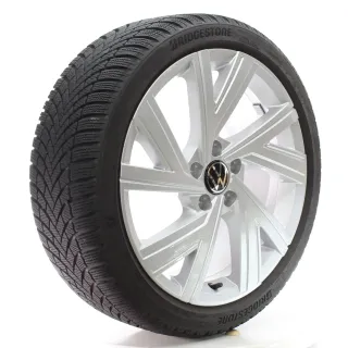 VW Golf 8 VIII GTI R CD1 Winterräder Bergamo 225/40R18 92V DOT25 5H0601025AB - Bild 6