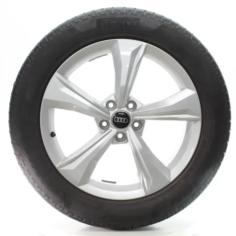 Background image for Audi Q5 SQ5 FY Winterräder 5-Speichen-Dynamik-Design 235/55R19 101T 80A601025K