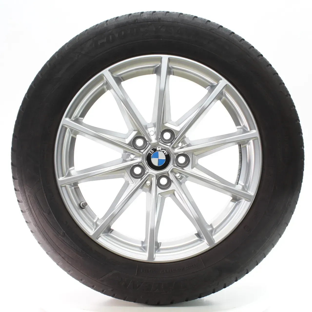 BMW 4er i4 G26 Winterräder V-Speiche 851 Silber Goodyear 225/55R17 101H 6896762 - Bild 1
