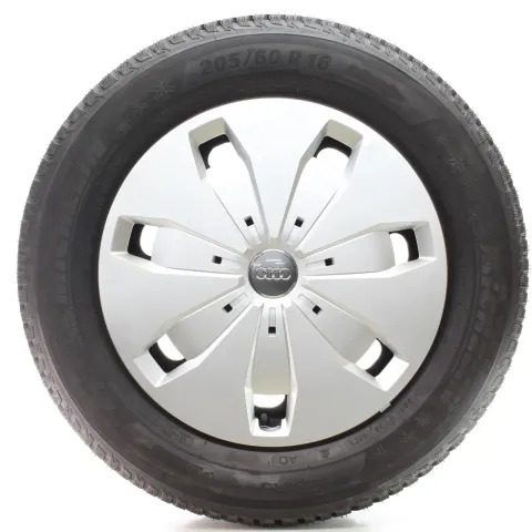 Background image for Audi Q2 GA VW T-Roc Winterräder Stahl Michelin 205/60R16 DOT23 5Q0601027CA/CB