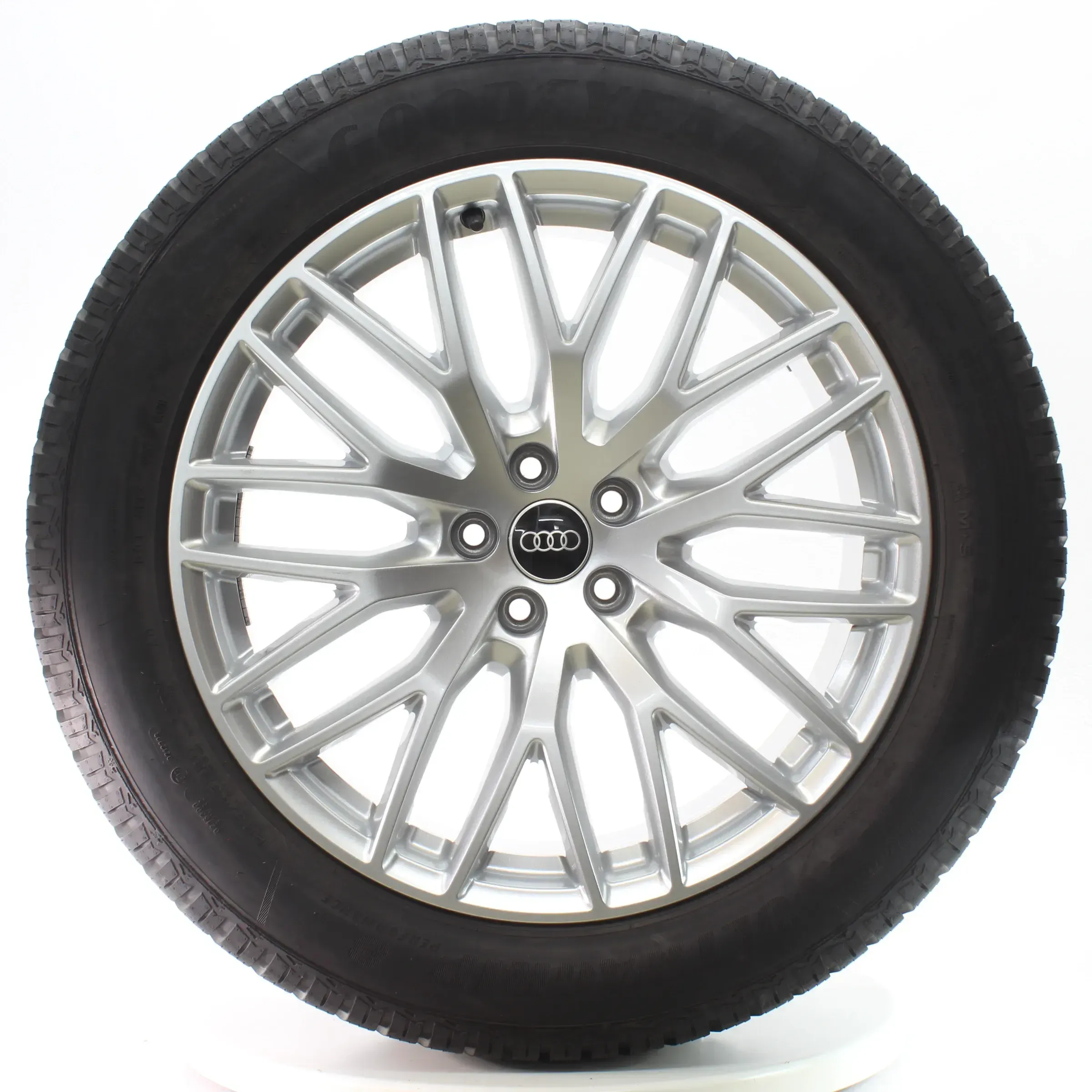 Audi Q7 SQ7 4M Winterräder 10-Y-Speiche Goodyear 285/45R20 112V 4M0601025CQ - Bild 1
