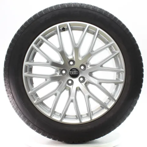 Background image for Audi Q7 SQ7 4M Winterräder 10-Y-Speiche Goodyear 285/45R20 112V 4M0601025CQ