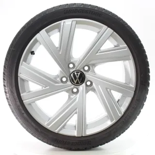 VW Golf 8 VIII GTI GTD R Winterräder Bergamo Bridgestone 225/40R18 5H0601025AB - Bild 1