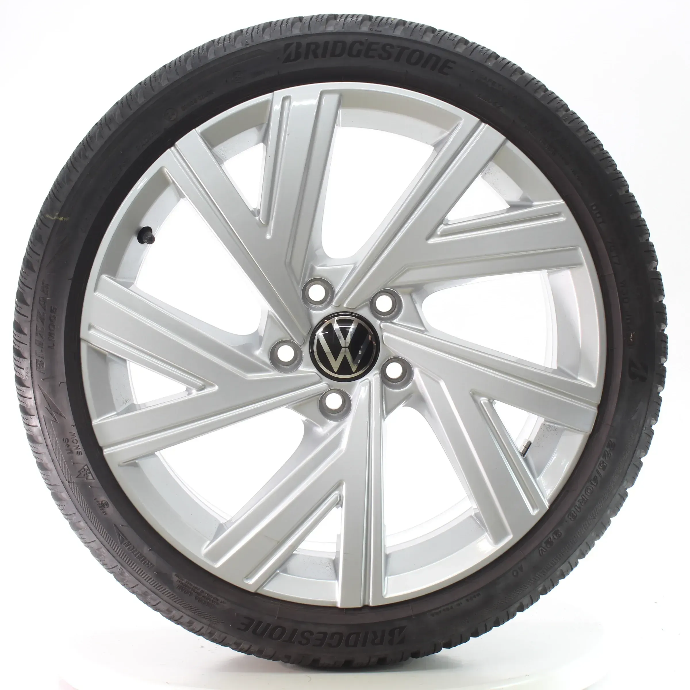 VW Golf 8 VIII GTI GTD R Winterräder Bergamo Bridgestone 225/40R18 5H0601025AB - Bild 1
