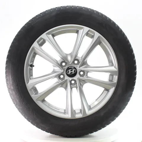 Background image for Hyundai Tucson IV NX Santa Fé IV TM Winterräder Hankook 235/55R18 DOT24 KBA53961