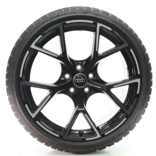 Audi RS3 8Y Winterräder 5-Y-Speiche Pirelli 245/35-265/30R19 8Y0601025BQ/BP - Bild 4