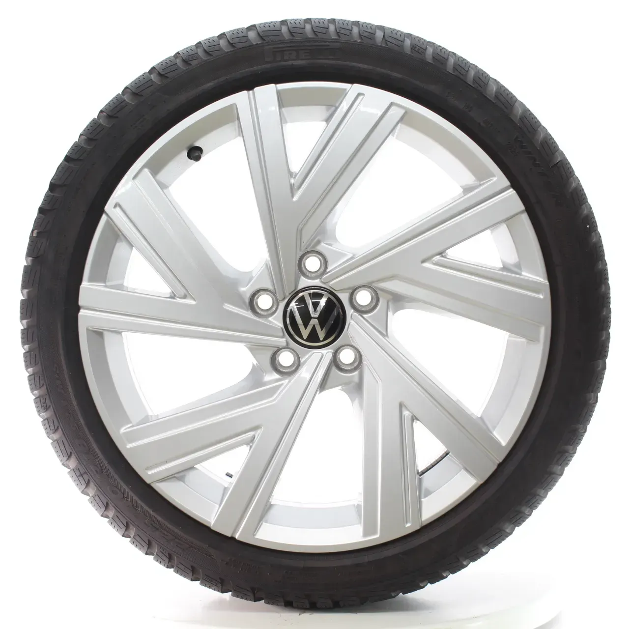 VW Golf 8 VIII CD1 Winterräder Bergamo Pirelli 225/40R18 92V DOT25 5H0601025AB - Bild 1