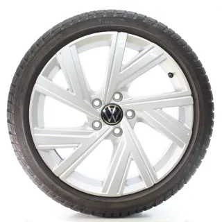 VW Golf 8 VIII CD GTI R Winterräder Bergamo Pirelli 225/40R18 DOT25 5H0601025AB - Bild 1