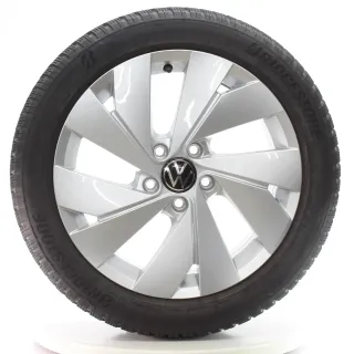 VW Golf 8 VIII CD1 Winterräder Belmont Bridgestone 205/50R17 DOT25 5H0601025B - Bild 3