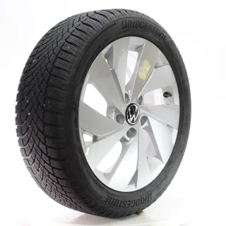 VW Golf 8 VIII CD1 Winterräder Belmont Bridgestone 205/50R17 DOT25 5H0601025B - Bild 6