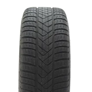 VW Golf 8 VIII GTD GTI R Winterräder Bergamo Pirelli 225/40R18 DOT25 5H0601025AB - Bild 7